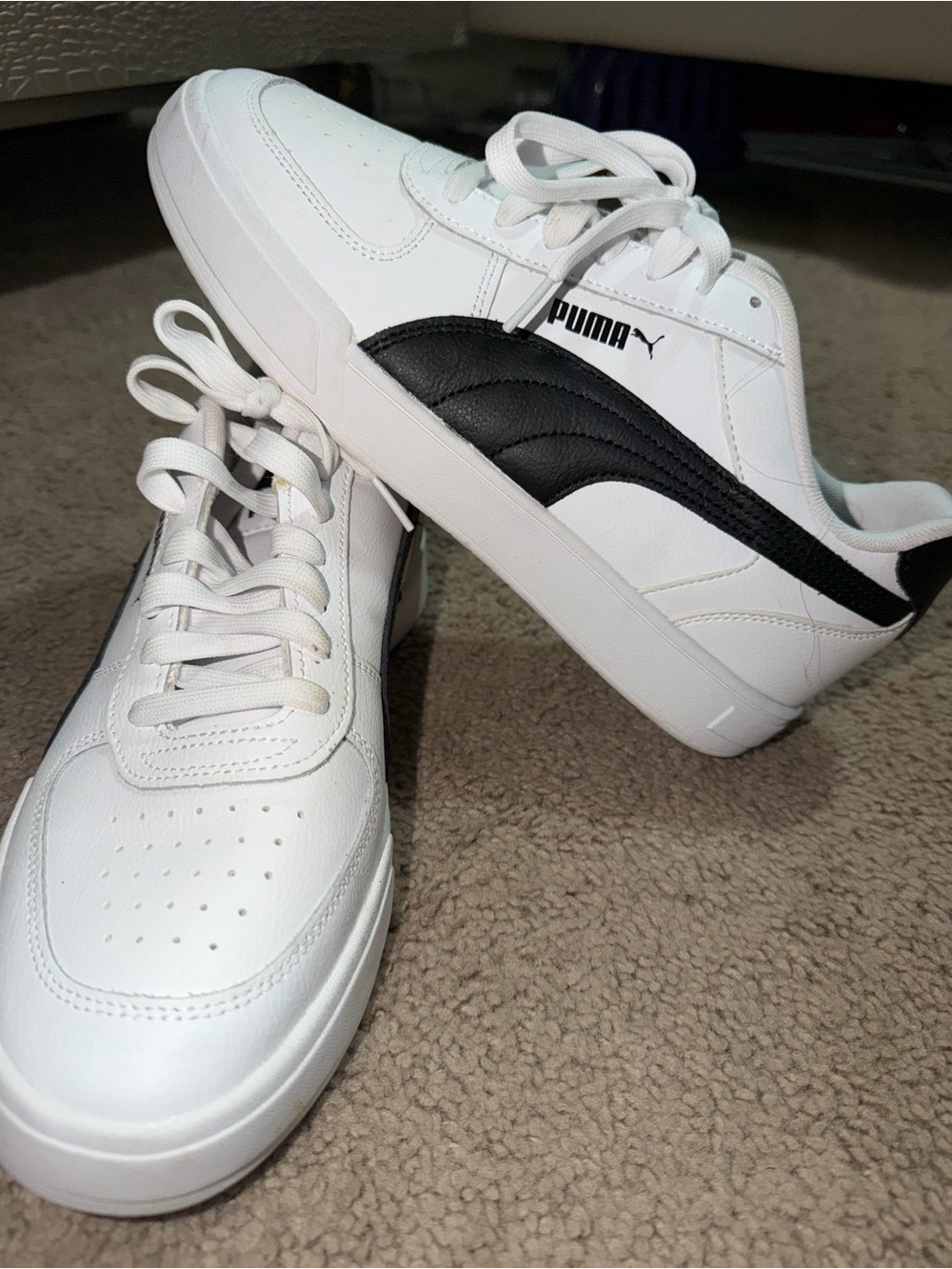Puma Men's White Low-Top Sneakers